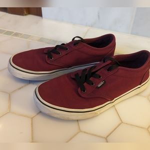 Big kids Vans size 5